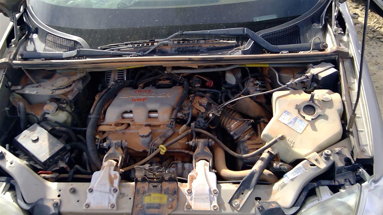 https://f005.backblazeb2.com/file/img-partshotlines-com/Inventory/SW52/Vehicle/20230_06.jpg
