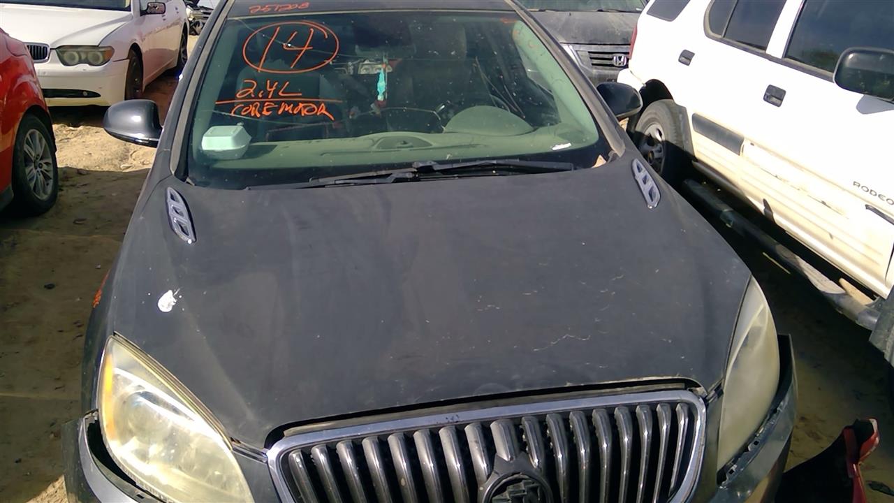 https://f005.backblazeb2.com/file/img-partshotlines-com/Inventory/SW52/Vehicle/20231_09.jpg