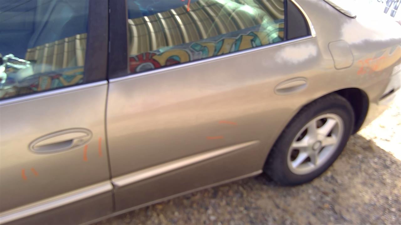 https://f005.backblazeb2.com/file/img-partshotlines-com/Inventory/SW52/Vehicle/20240_11.jpg