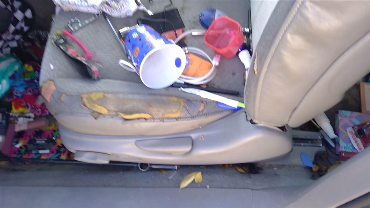 https://f005.backblazeb2.com/file/img-partshotlines-com/Inventory/SW52/Vehicle/20243_03.jpg