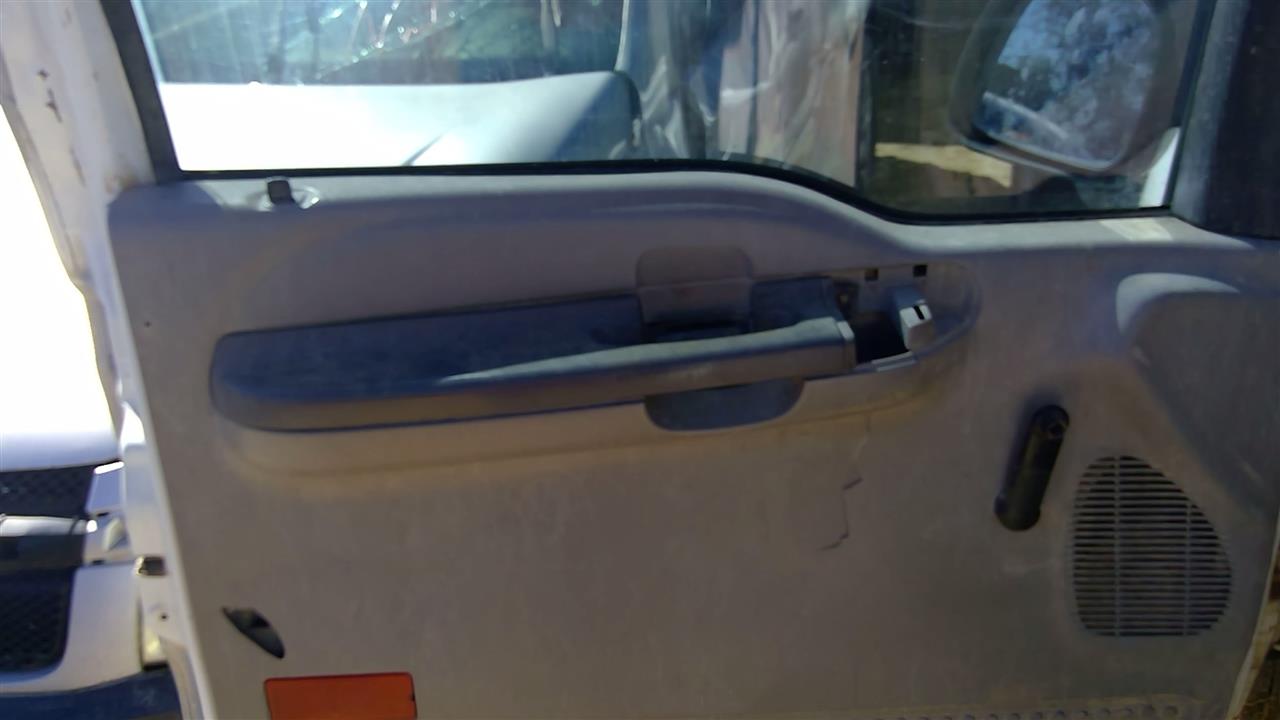 https://f005.backblazeb2.com/file/img-partshotlines-com/Inventory/SW52/Vehicle/20247_02.jpg