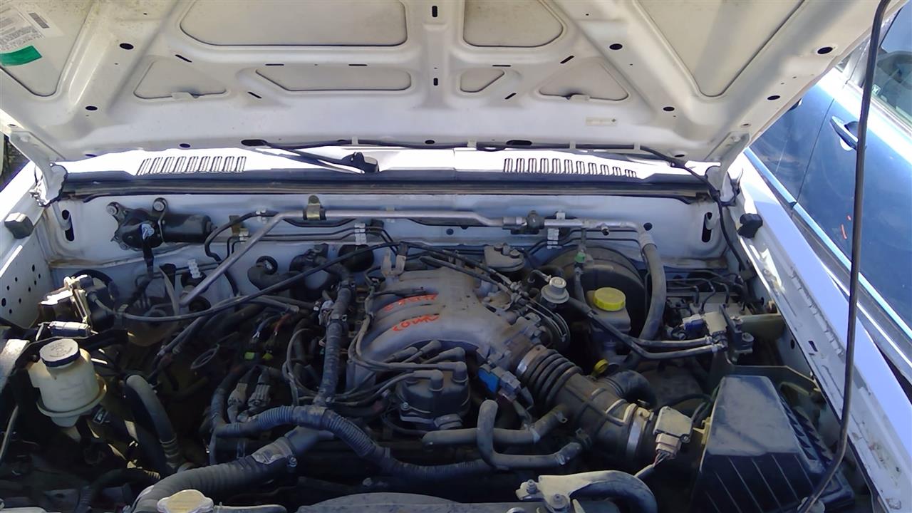 https://f005.backblazeb2.com/file/img-partshotlines-com/Inventory/SW52/Vehicle/20254_05.jpg