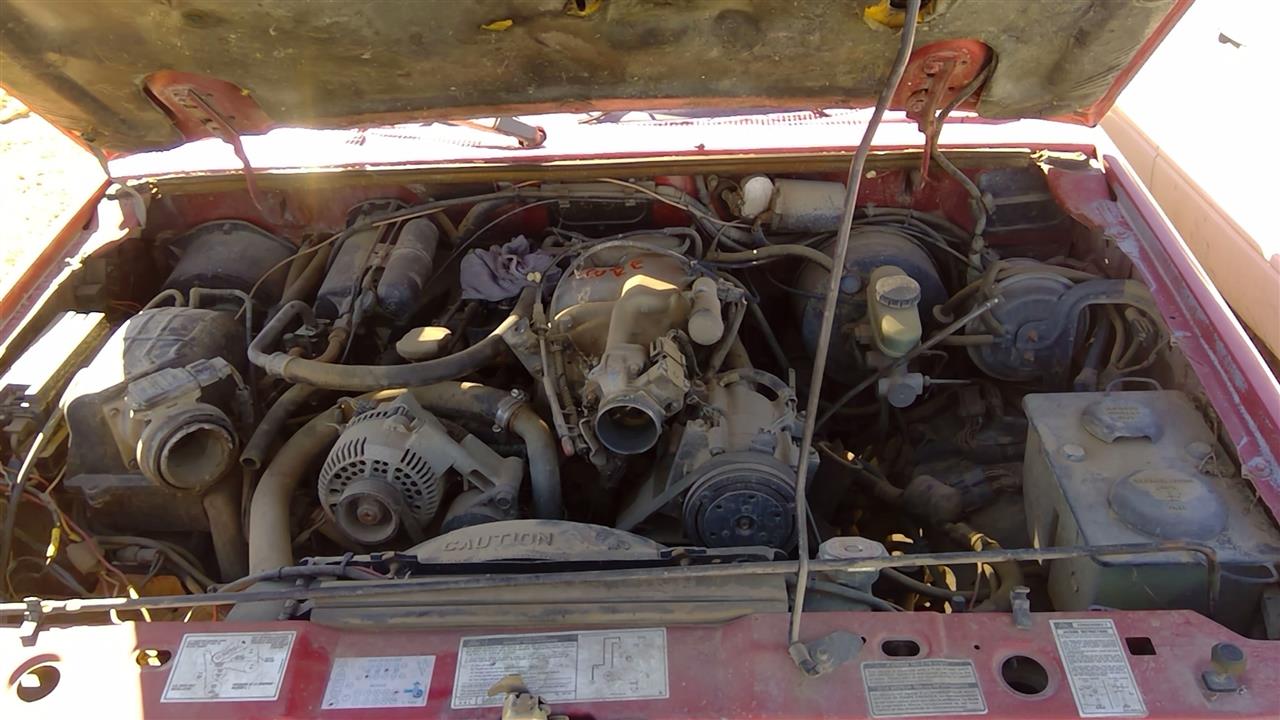 https://f005.backblazeb2.com/file/img-partshotlines-com/Inventory/SW52/Vehicle/20264_05.jpg