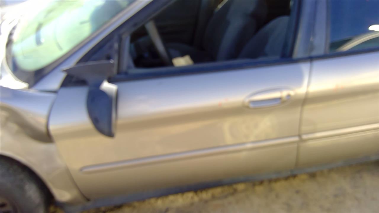 https://f005.backblazeb2.com/file/img-partshotlines-com/Inventory/SW52/Vehicle/20274_12.jpg