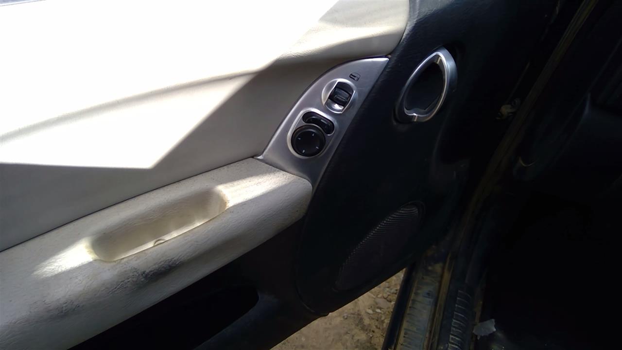 https://f005.backblazeb2.com/file/img-partshotlines-com/Inventory/SW52/Vehicle/20278_02.jpg