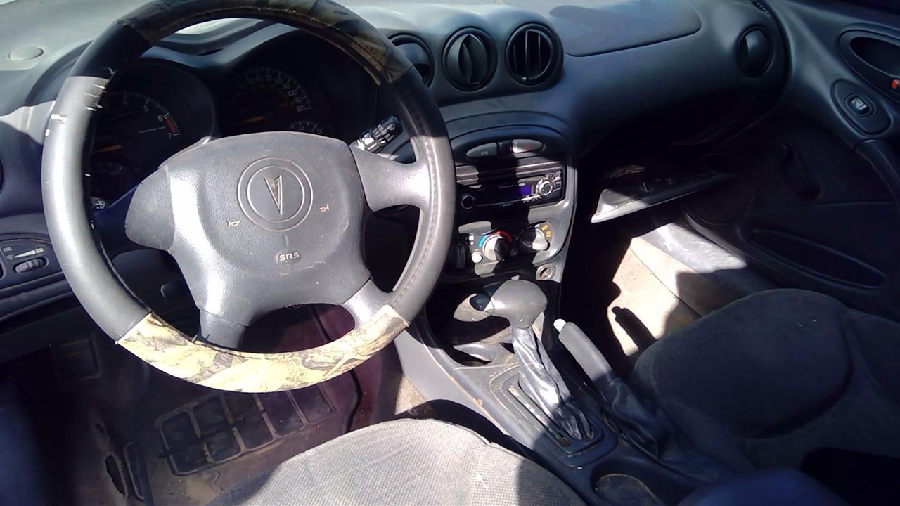 https://f005.backblazeb2.com/file/img-partshotlines-com/Inventory/SW52/Vehicle/20285_02.jpg