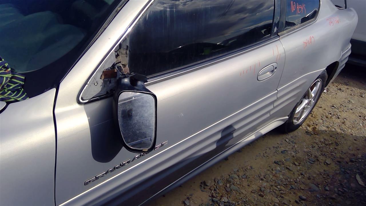 https://f005.backblazeb2.com/file/img-partshotlines-com/Inventory/SW52/Vehicle/20285_11.jpg