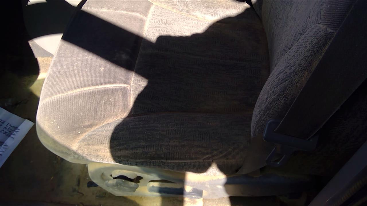 https://f005.backblazeb2.com/file/img-partshotlines-com/Inventory/SW52/Vehicle/20287_03.jpg