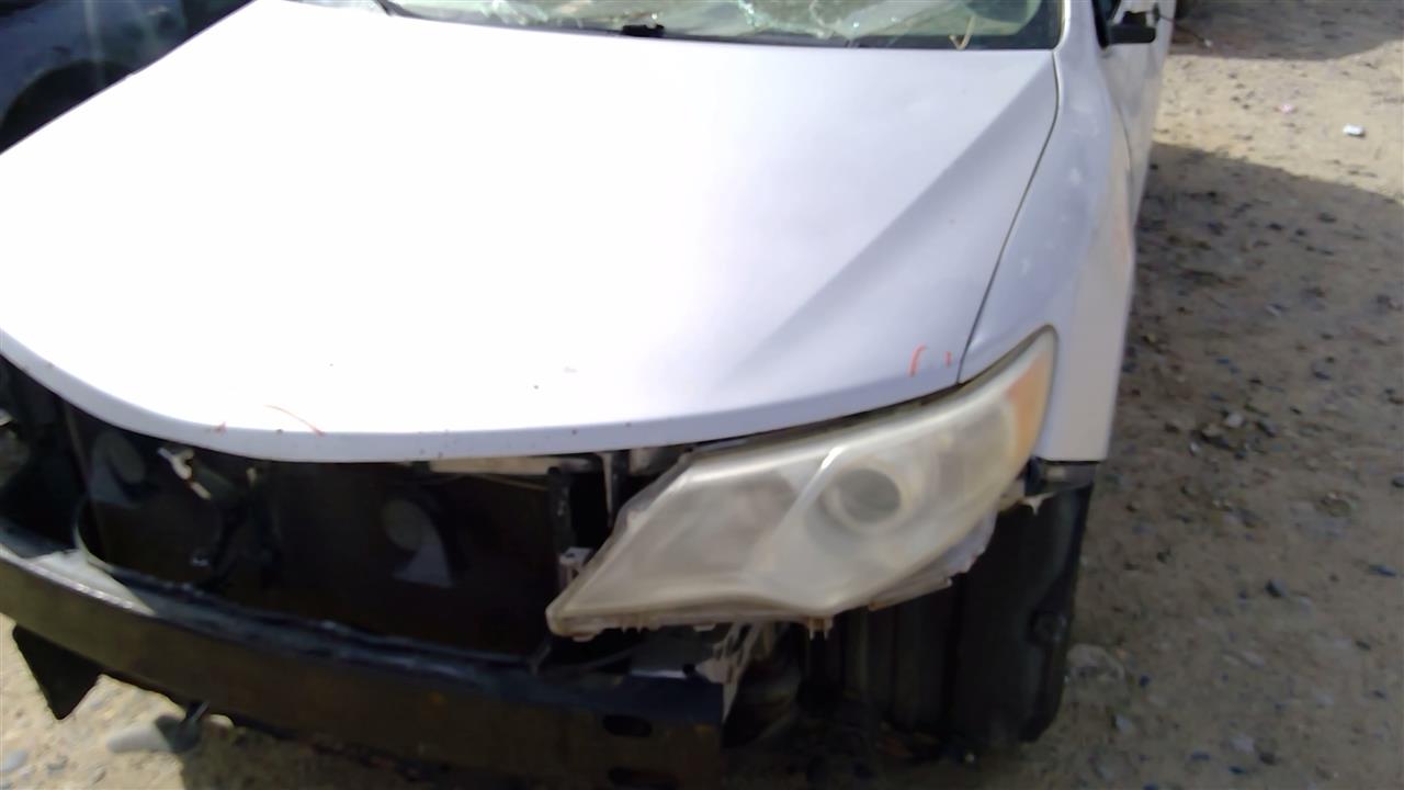 https://f005.backblazeb2.com/file/img-partshotlines-com/Inventory/SW52/Vehicle/20291_08.jpg