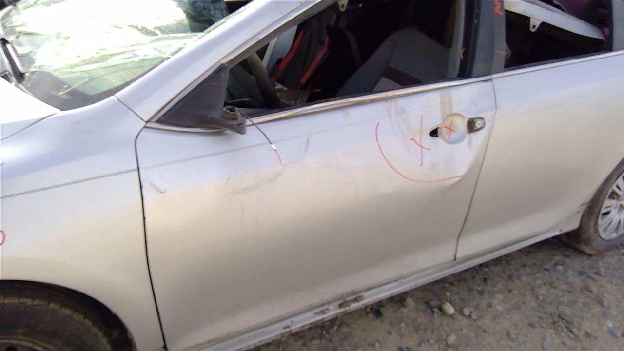 https://f005.backblazeb2.com/file/img-partshotlines-com/Inventory/SW52/Vehicle/20291_10.jpg