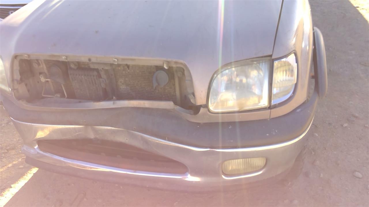 https://f005.backblazeb2.com/file/img-partshotlines-com/Inventory/SW52/Vehicle/20302_08.jpg