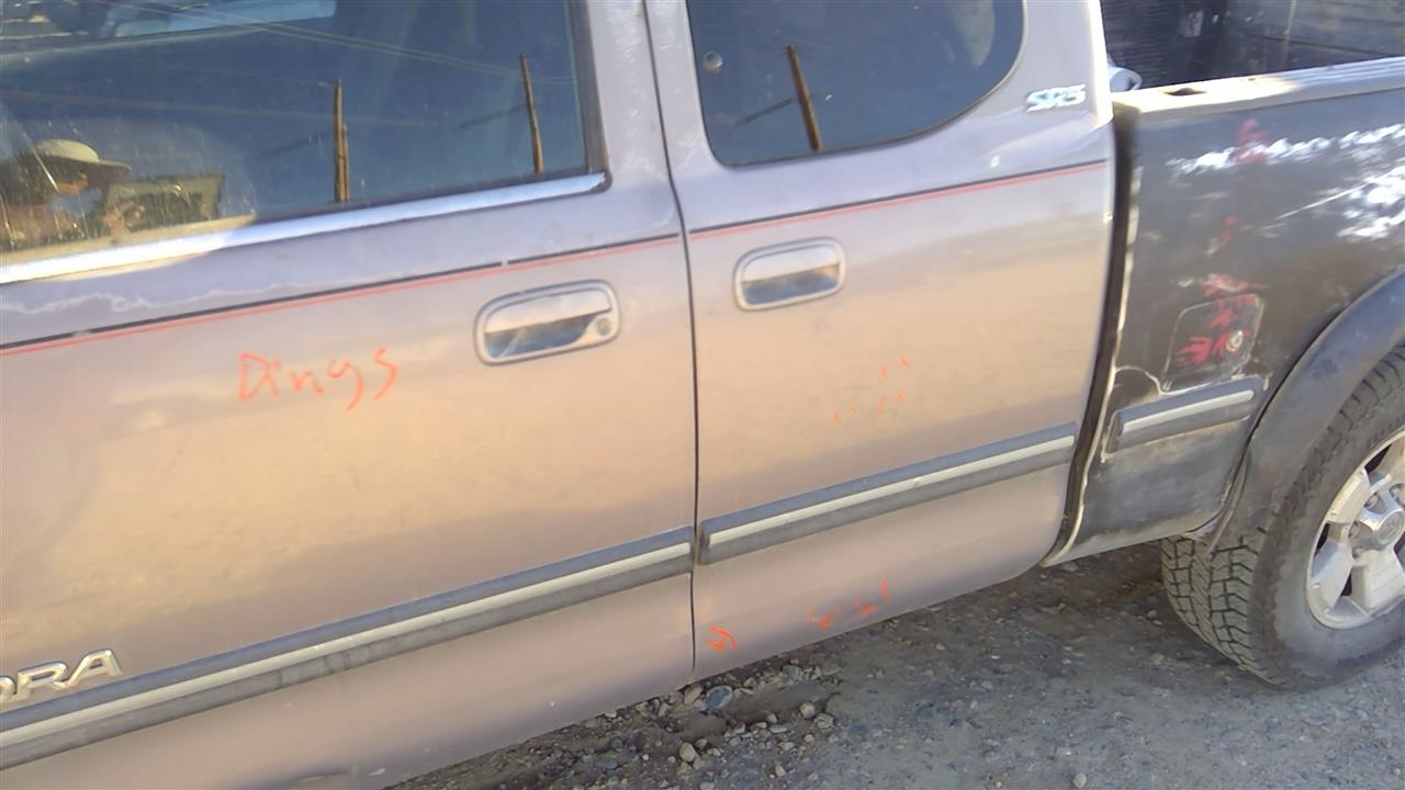 https://f005.backblazeb2.com/file/img-partshotlines-com/Inventory/SW52/Vehicle/20302_11.jpg