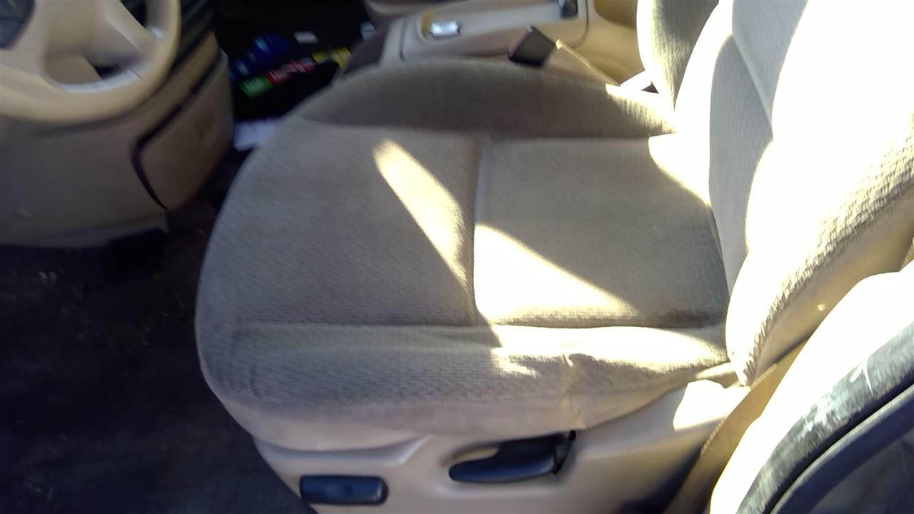 https://f005.backblazeb2.com/file/img-partshotlines-com/Inventory/SW52/Vehicle/20303_03.jpg
