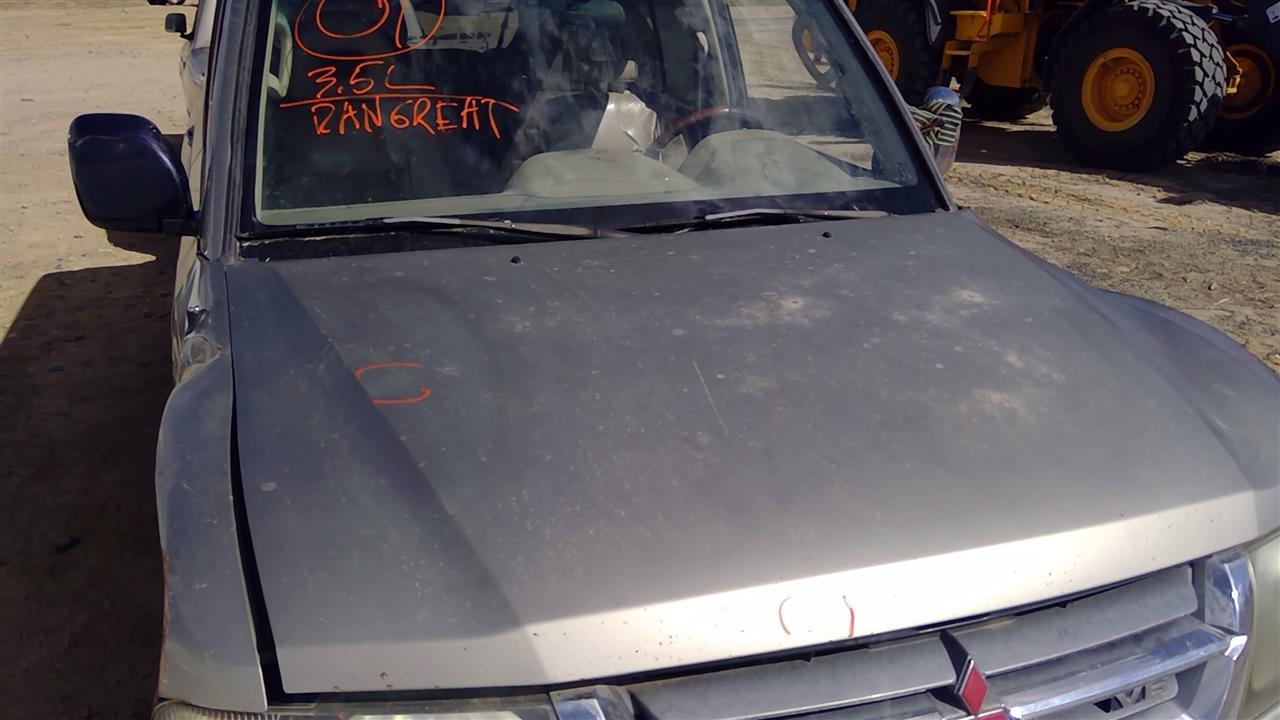 https://f005.backblazeb2.com/file/img-partshotlines-com/Inventory/SW52/Vehicle/20307_07.jpg