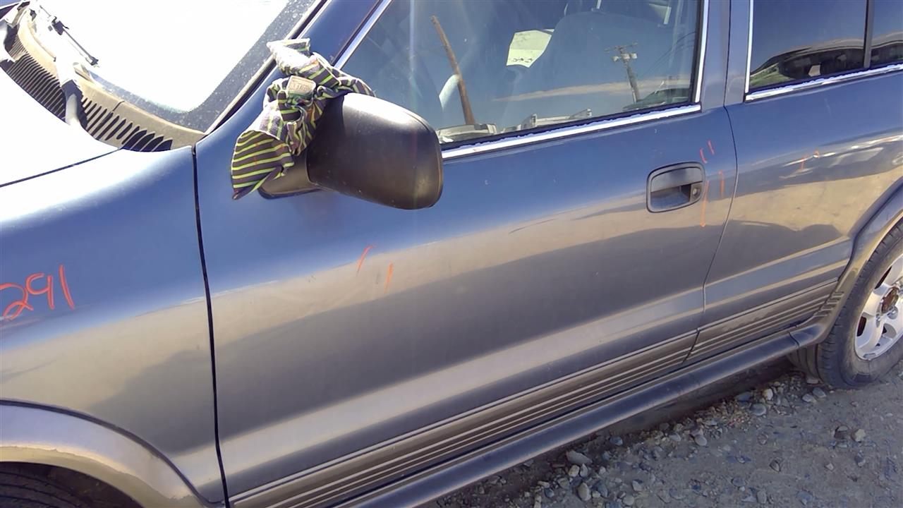 https://f005.backblazeb2.com/file/img-partshotlines-com/Inventory/SW52/Vehicle/20316_11.jpg