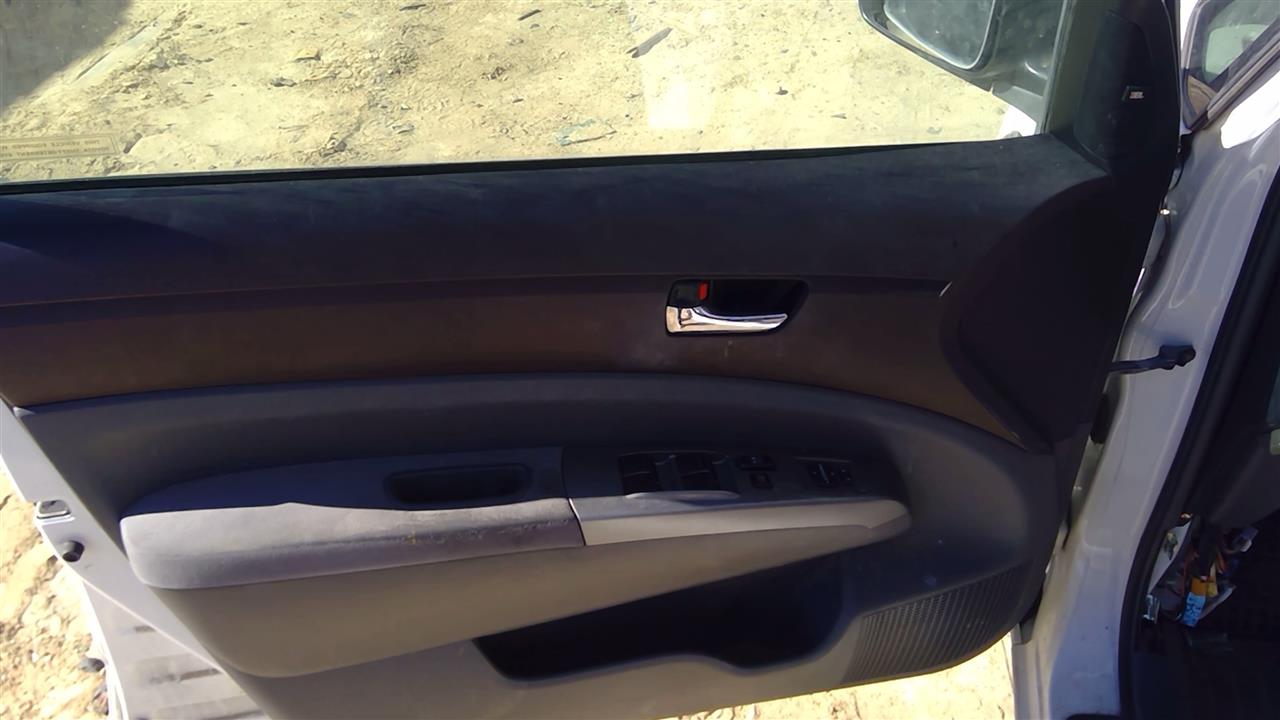 https://f005.backblazeb2.com/file/img-partshotlines-com/Inventory/SW52/Vehicle/20333_02.jpg