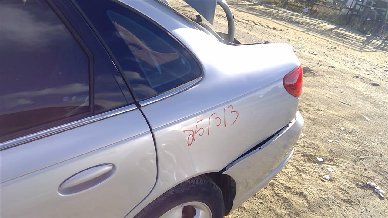 https://f005.backblazeb2.com/file/img-partshotlines-com/Inventory/SW52/Vehicle/20338_12.jpg
