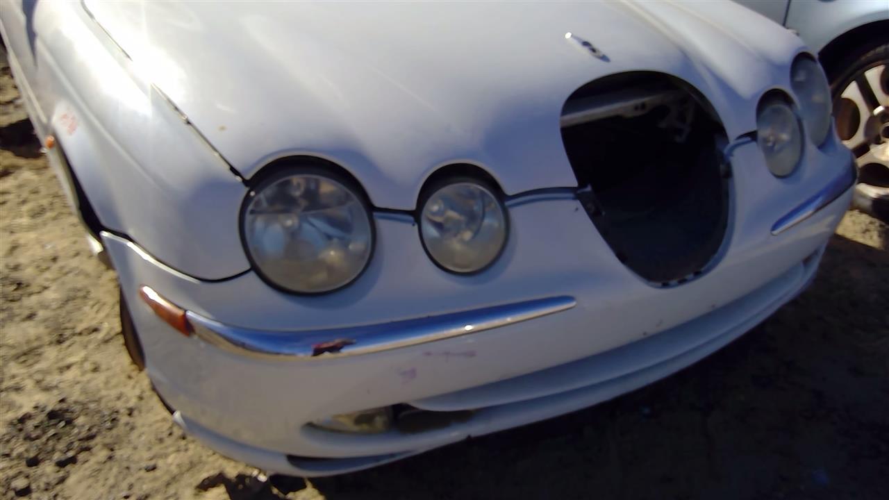 https://f005.backblazeb2.com/file/img-partshotlines-com/Inventory/SW52/Vehicle/20341_06.jpg