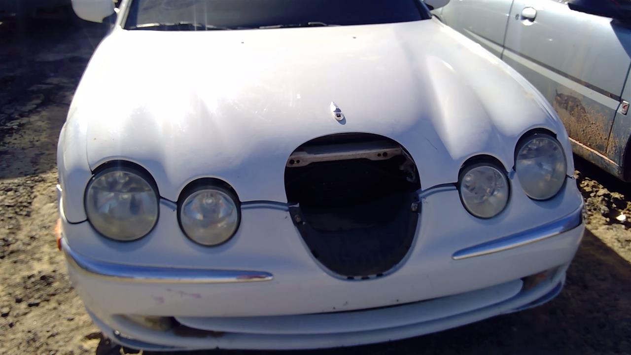 https://f005.backblazeb2.com/file/img-partshotlines-com/Inventory/SW52/Vehicle/20341_07.jpg