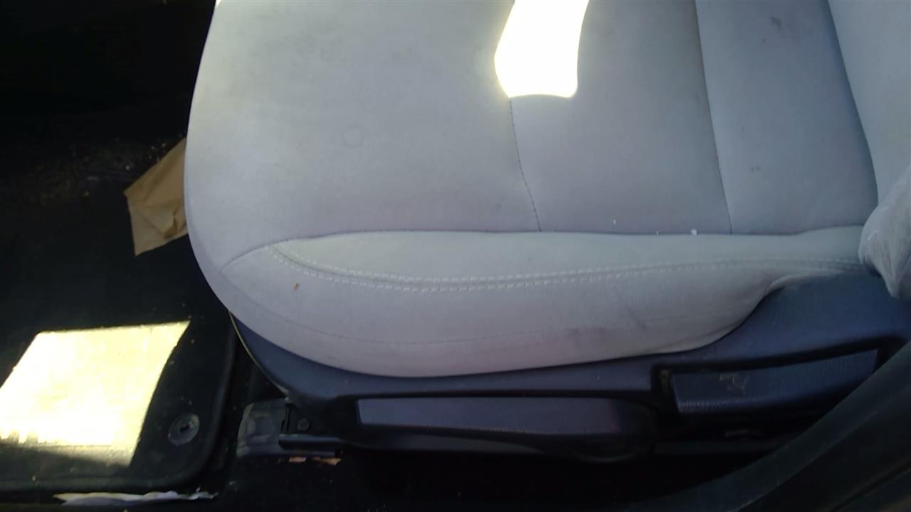 https://f005.backblazeb2.com/file/img-partshotlines-com/Inventory/SW52/Vehicle/20342_03.jpg