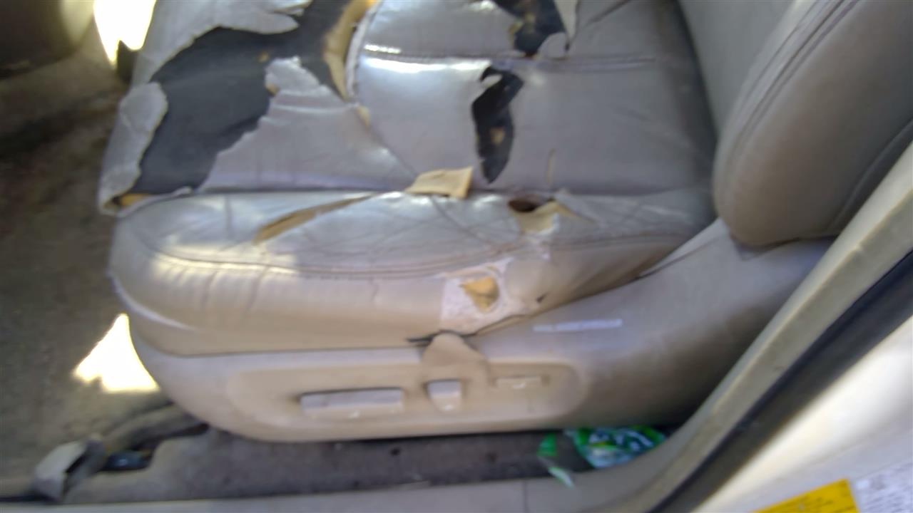 https://f005.backblazeb2.com/file/img-partshotlines-com/Inventory/SW52/Vehicle/20351_03.jpg