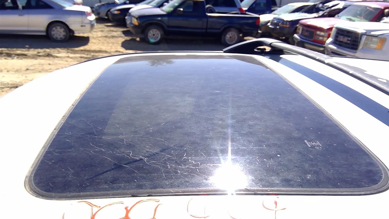 https://f005.backblazeb2.com/file/img-partshotlines-com/Inventory/SW52/Vehicle/20351_04.jpg