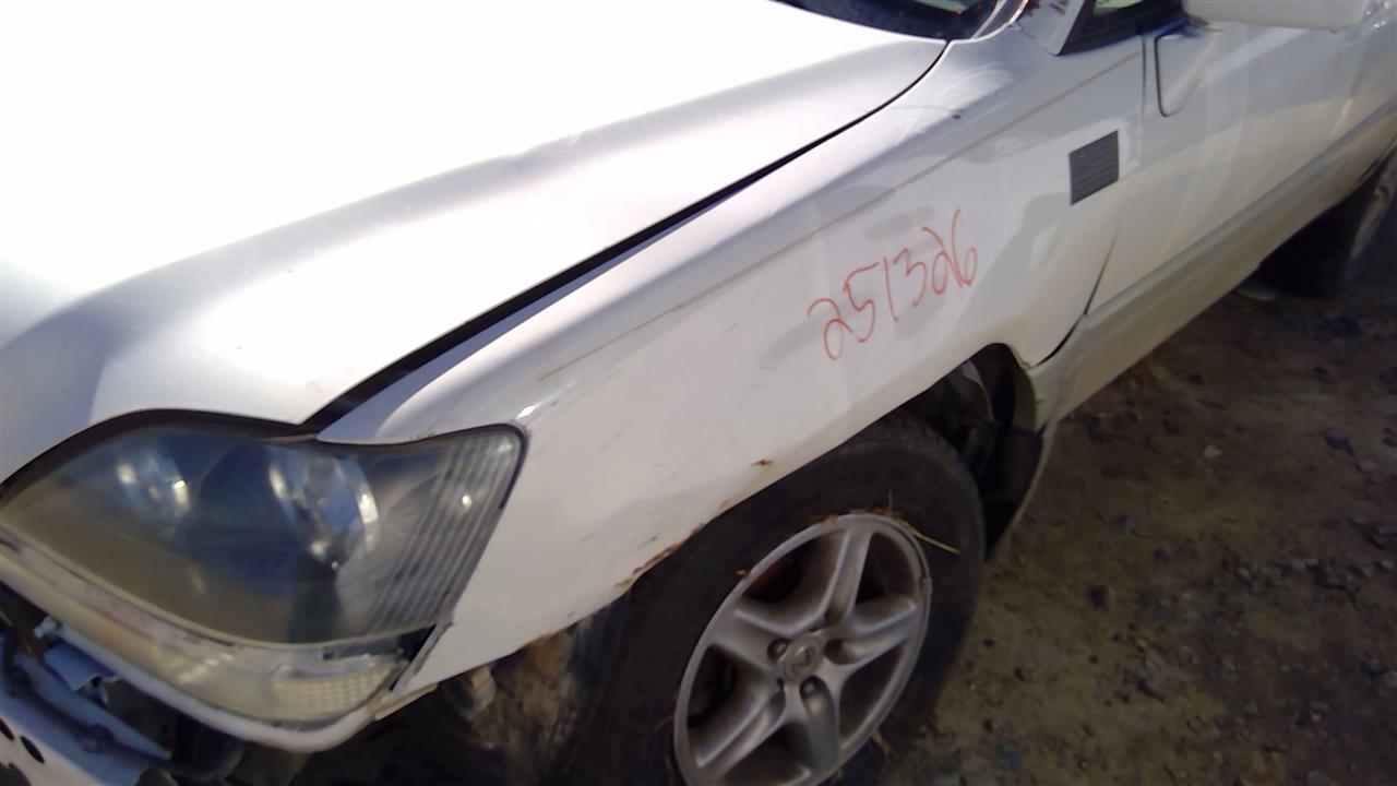 https://f005.backblazeb2.com/file/img-partshotlines-com/Inventory/SW52/Vehicle/20351_09.jpg