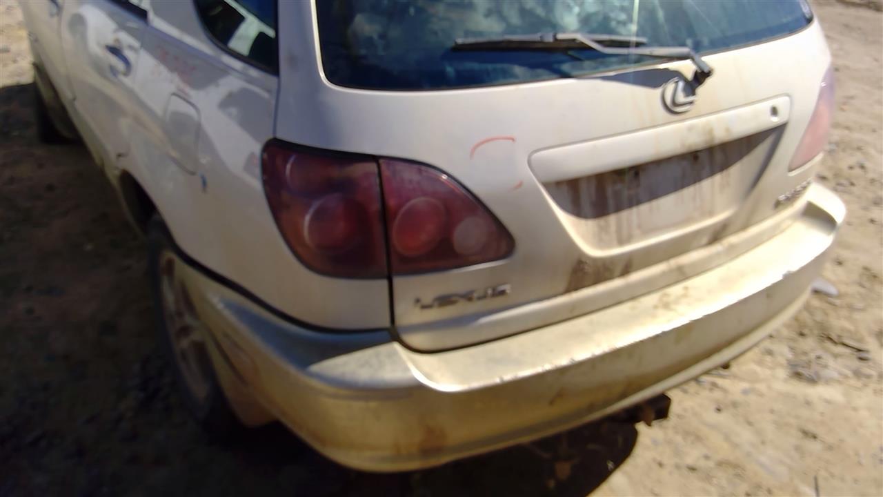 https://f005.backblazeb2.com/file/img-partshotlines-com/Inventory/SW52/Vehicle/20351_13.jpg