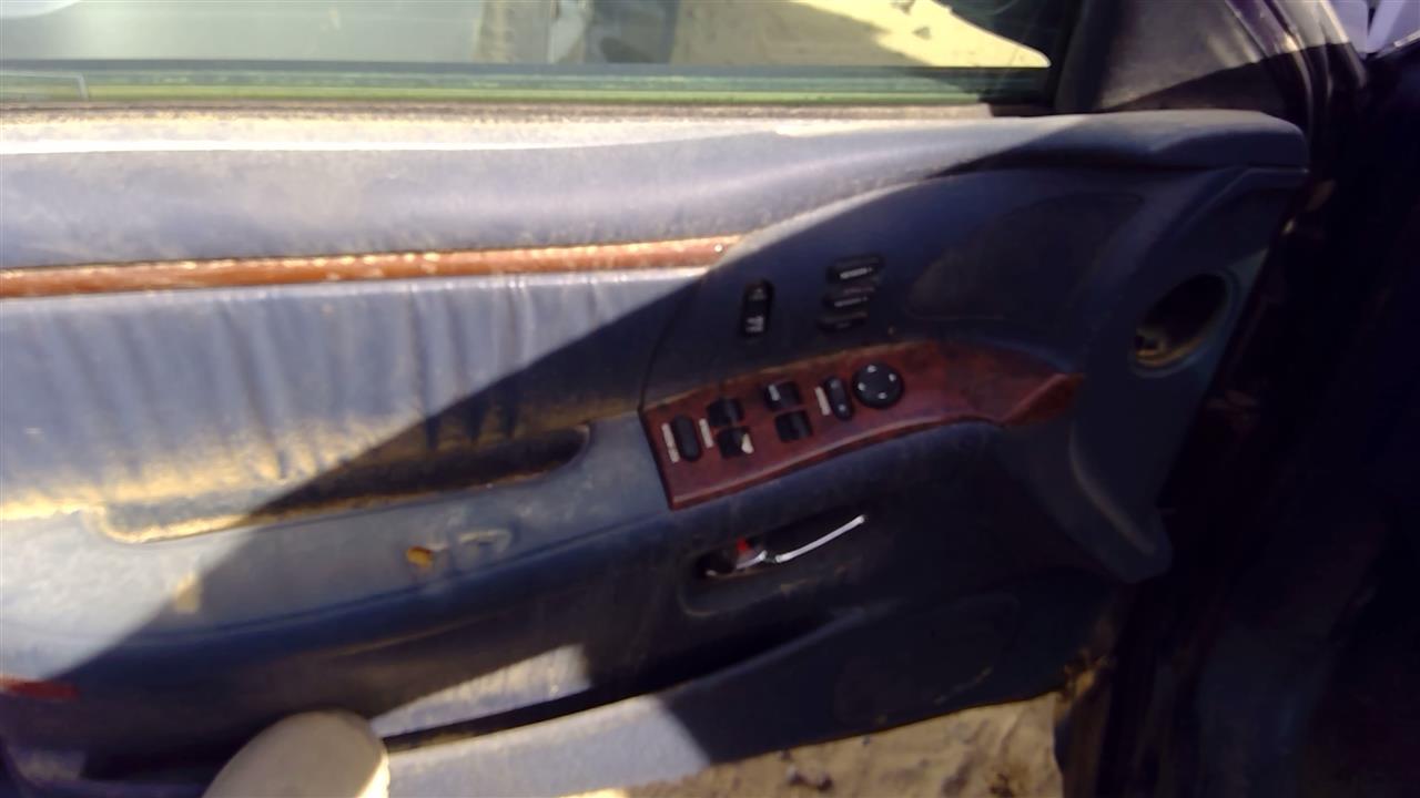 https://f005.backblazeb2.com/file/img-partshotlines-com/Inventory/SW52/Vehicle/20358_02.jpg