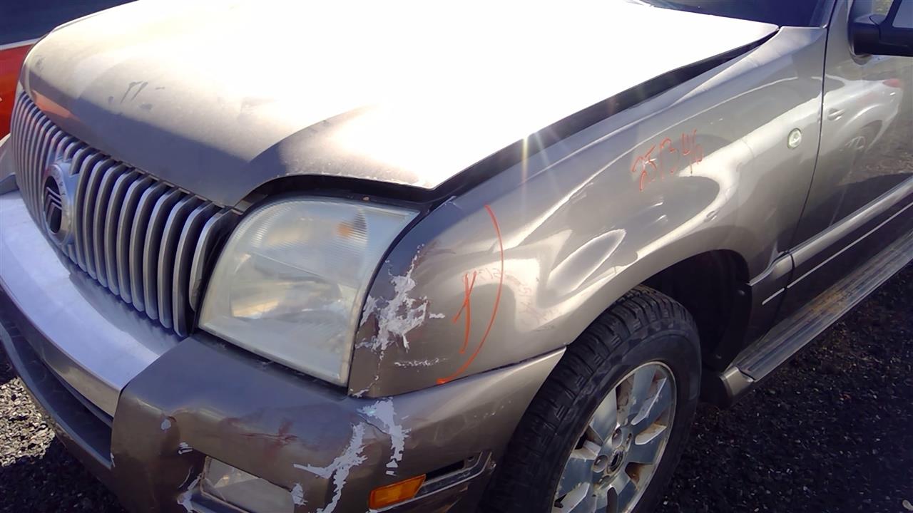 https://f005.backblazeb2.com/file/img-partshotlines-com/Inventory/SW52/Vehicle/20371_10.jpg