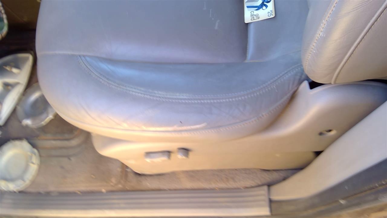 https://f005.backblazeb2.com/file/img-partshotlines-com/Inventory/SW52/Vehicle/20376_03.jpg