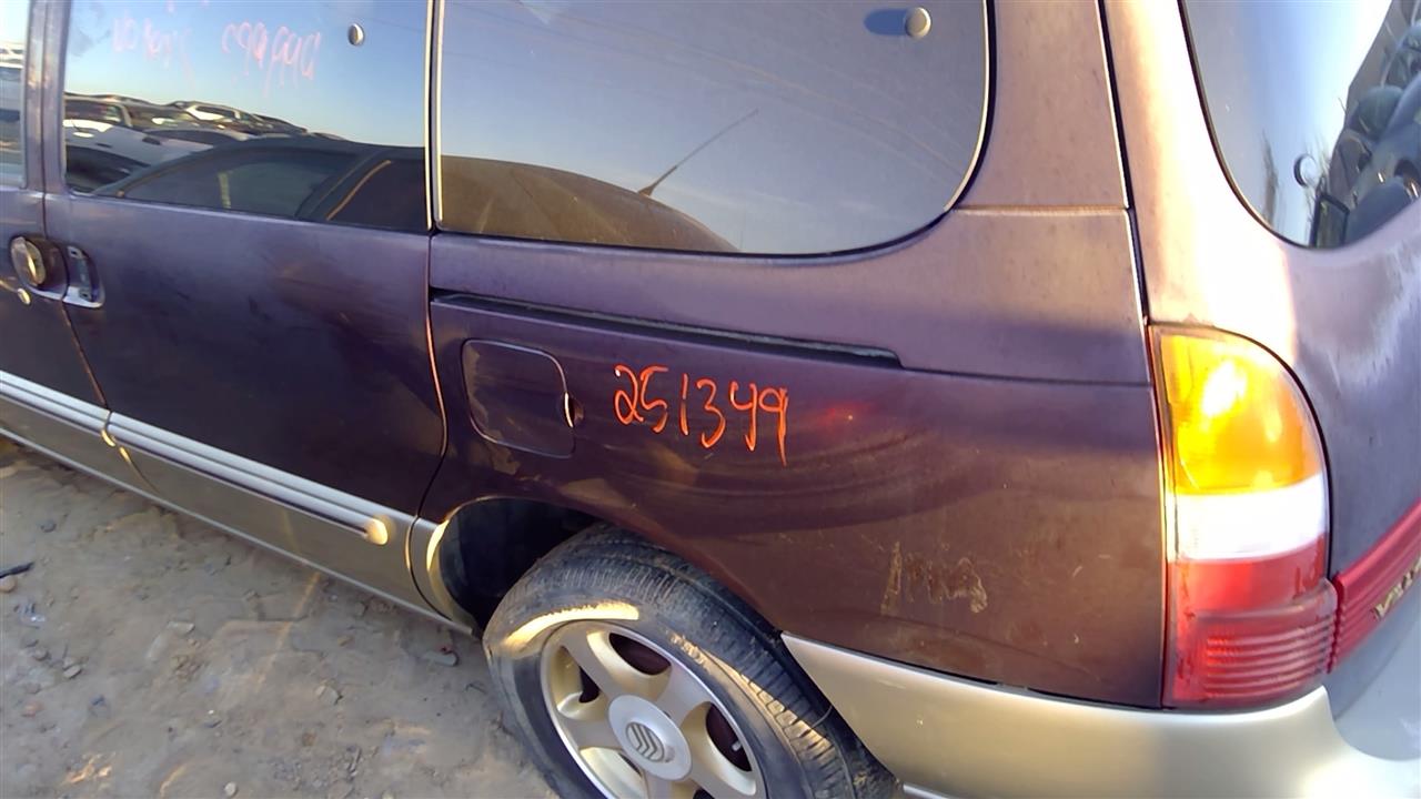 https://f005.backblazeb2.com/file/img-partshotlines-com/Inventory/SW52/Vehicle/20376_13.jpg