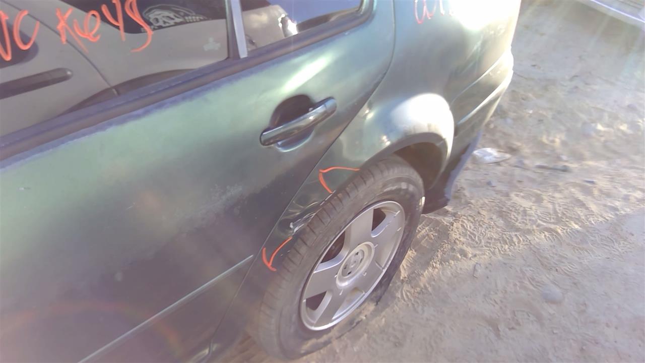 https://f005.backblazeb2.com/file/img-partshotlines-com/Inventory/SW52/Vehicle/20387_11.jpg