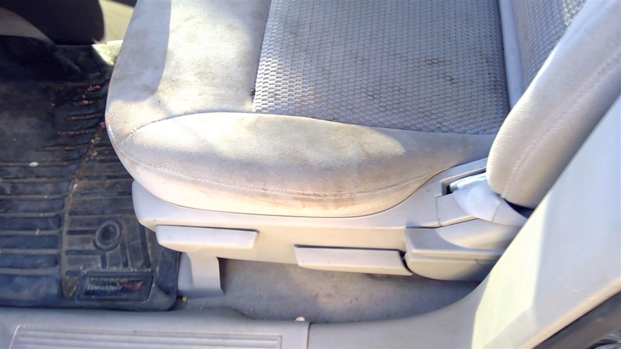 https://f005.backblazeb2.com/file/img-partshotlines-com/Inventory/SW52/Vehicle/20388_03.jpg