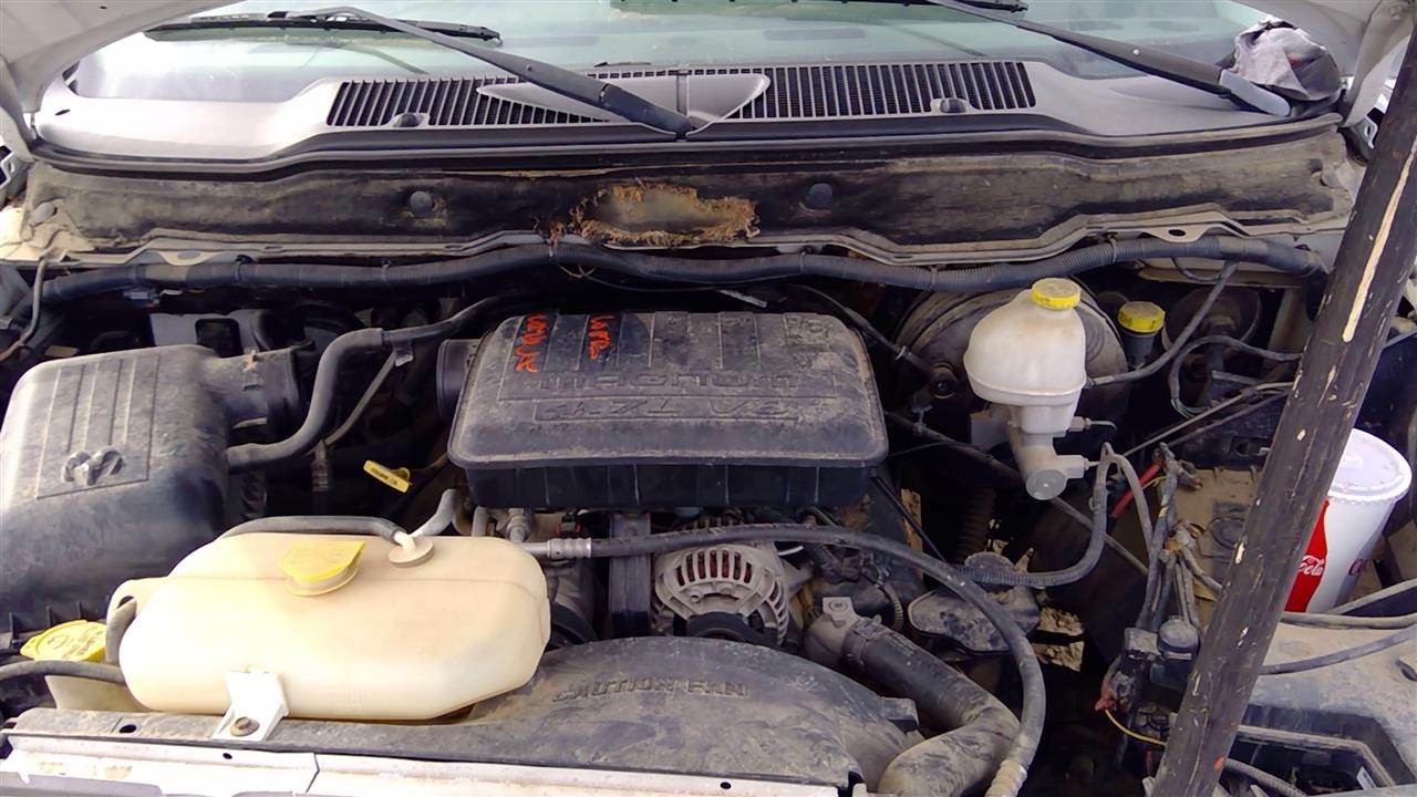 https://f005.backblazeb2.com/file/img-partshotlines-com/Inventory/SW52/Vehicle/20400_05.jpg