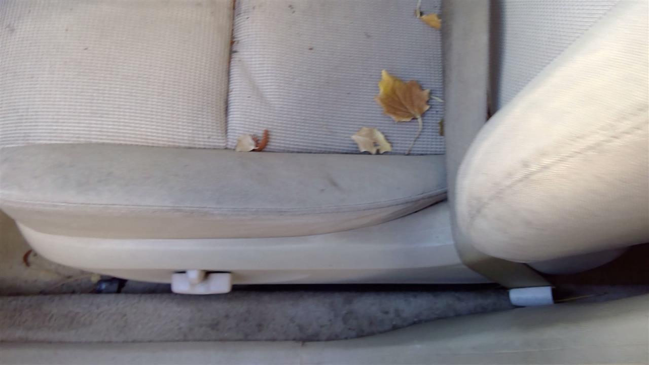 https://f005.backblazeb2.com/file/img-partshotlines-com/Inventory/SW52/Vehicle/20422_03.jpg