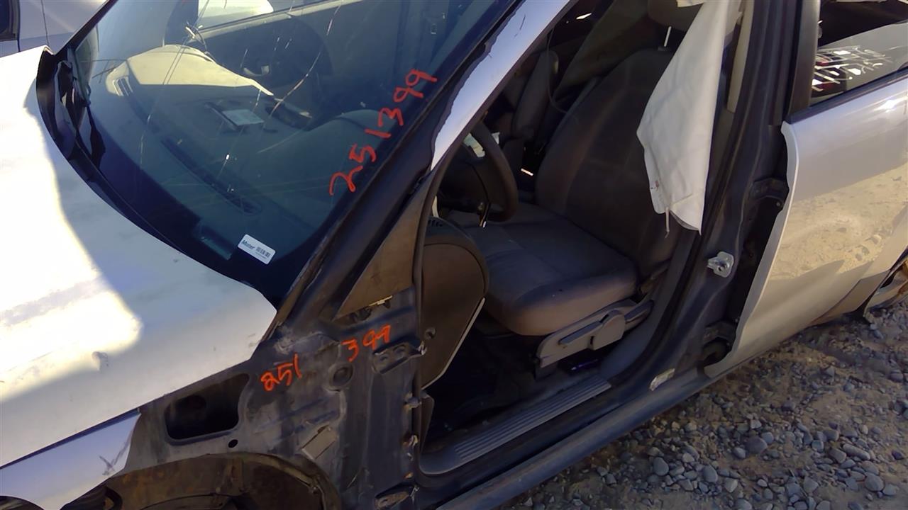 https://f005.backblazeb2.com/file/img-partshotlines-com/Inventory/SW52/Vehicle/20427_08.jpg