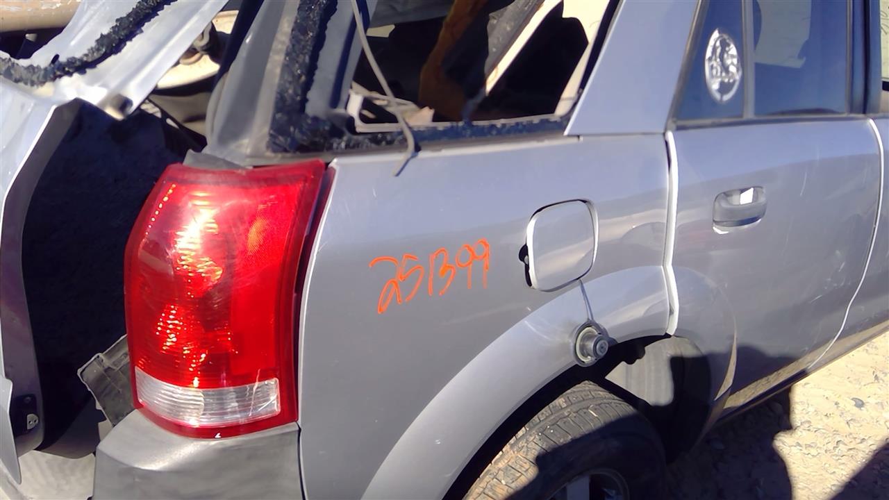 https://f005.backblazeb2.com/file/img-partshotlines-com/Inventory/SW52/Vehicle/20427_13.jpg