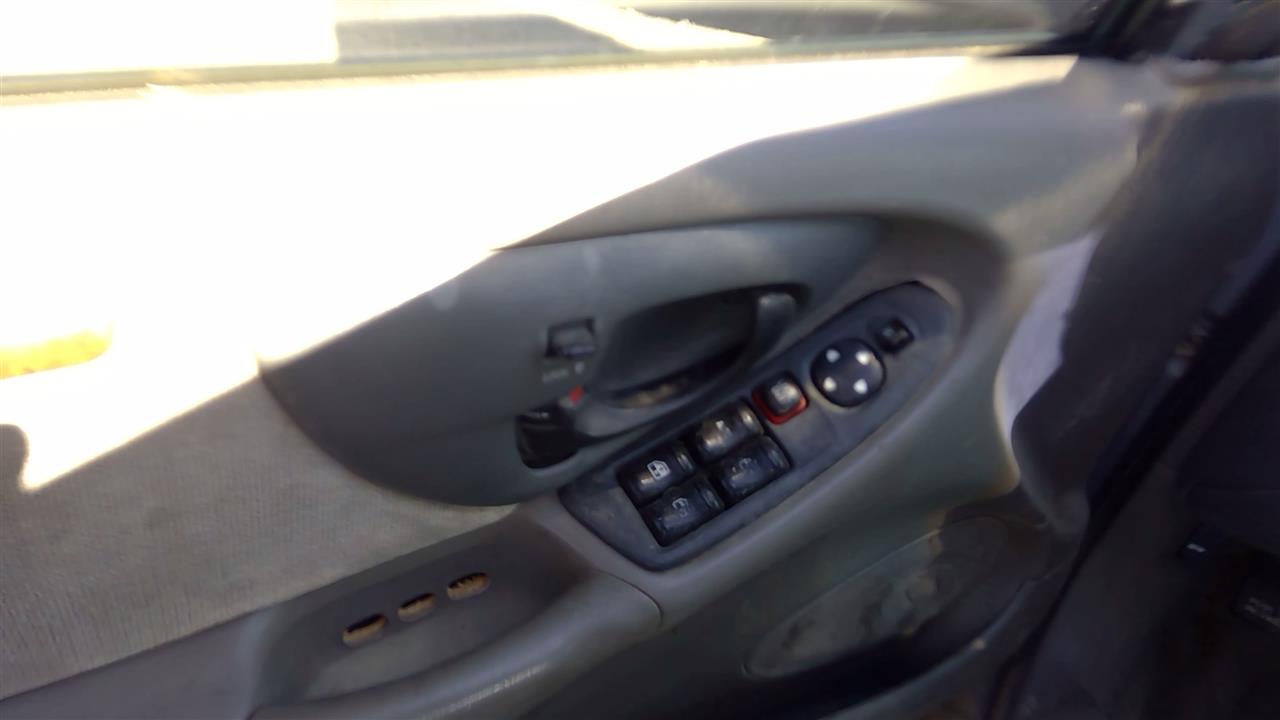 https://f005.backblazeb2.com/file/img-partshotlines-com/Inventory/SW52/Vehicle/20431_02.jpg