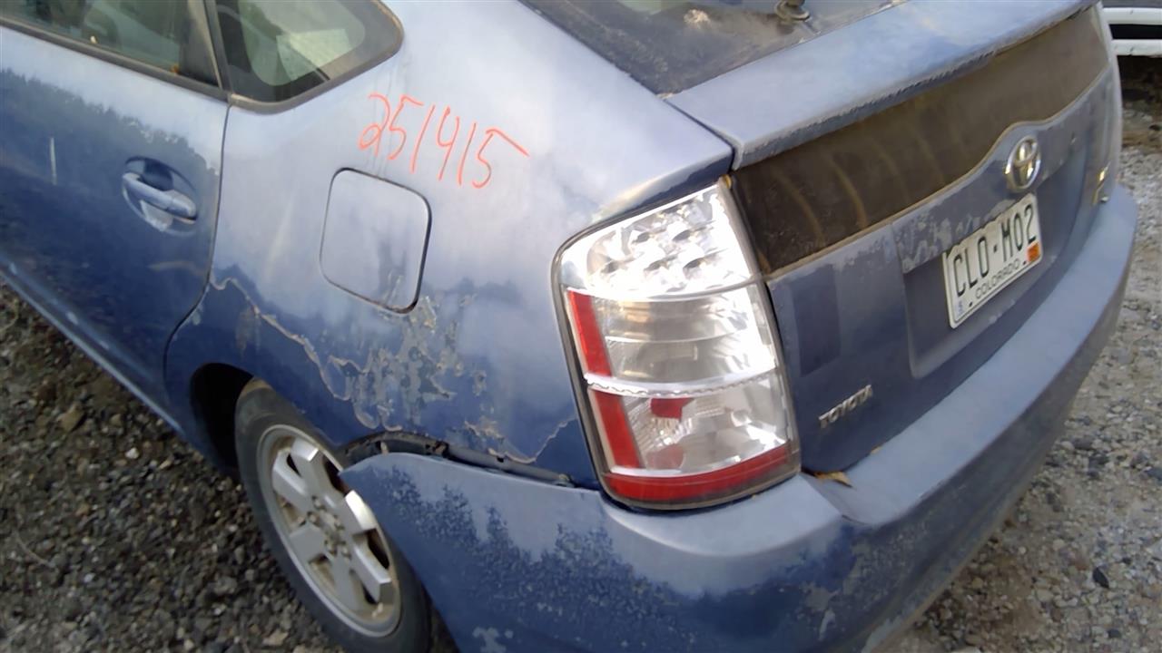 https://f005.backblazeb2.com/file/img-partshotlines-com/Inventory/SW52/Vehicle/20445_13.jpg