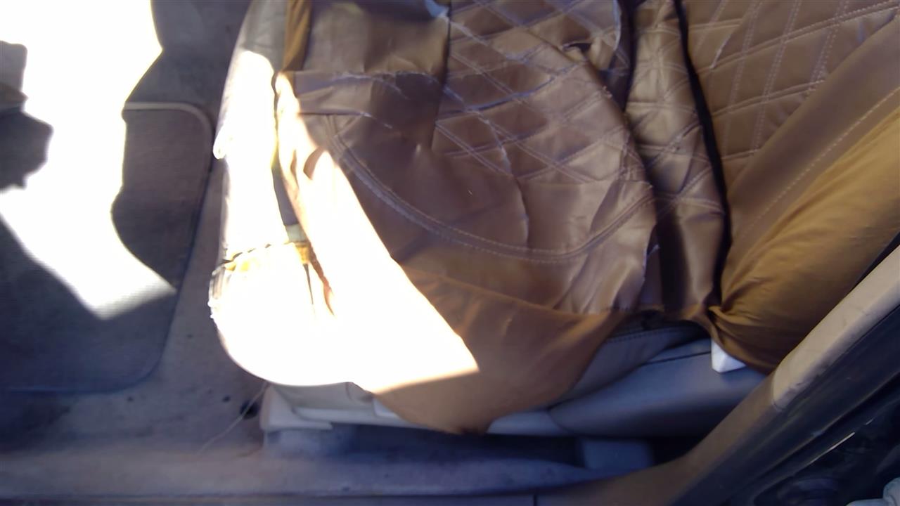 https://f005.backblazeb2.com/file/img-partshotlines-com/Inventory/SW52/Vehicle/20453_04.jpg