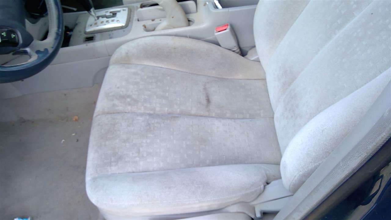 https://f005.backblazeb2.com/file/img-partshotlines-com/Inventory/SW52/Vehicle/20454_03.jpg