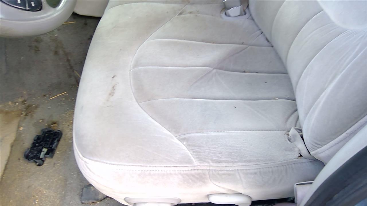 https://f005.backblazeb2.com/file/img-partshotlines-com/Inventory/SW52/Vehicle/20470_03.jpg