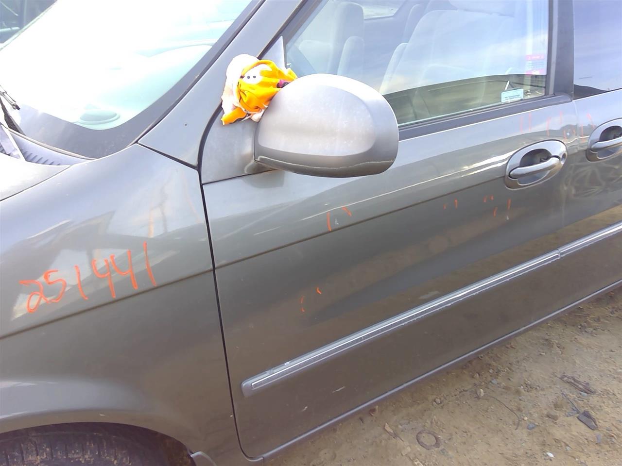 https://f005.backblazeb2.com/file/img-partshotlines-com/Inventory/SW52/Vehicle/20471_10.jpg