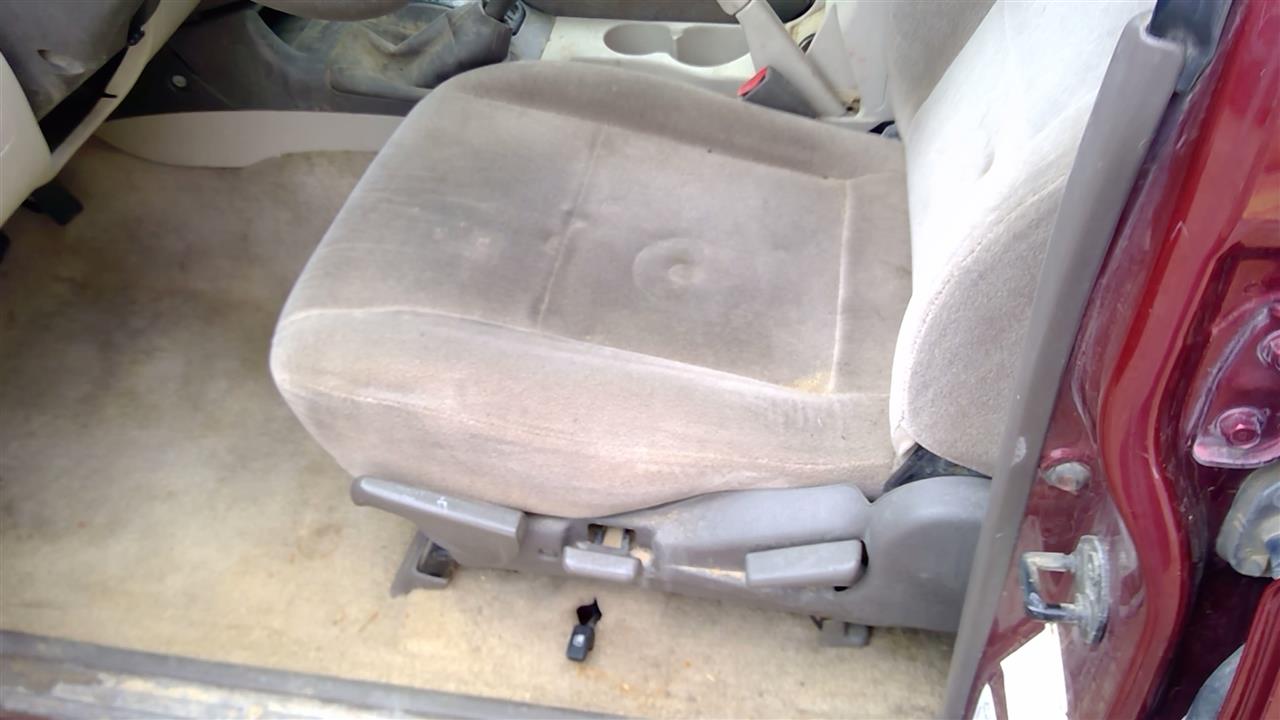 https://f005.backblazeb2.com/file/img-partshotlines-com/Inventory/SW52/Vehicle/20476_03.jpg