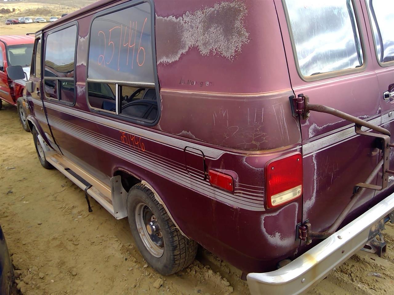 https://f005.backblazeb2.com/file/img-partshotlines-com/Inventory/SW52/Vehicle/20477_11.jpg