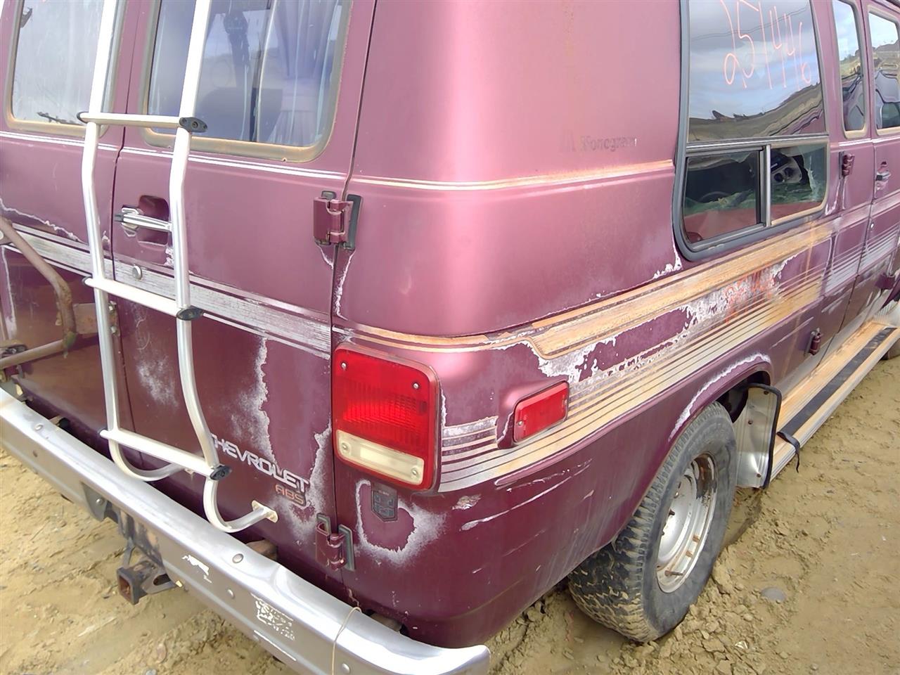 https://f005.backblazeb2.com/file/img-partshotlines-com/Inventory/SW52/Vehicle/20477_13.jpg