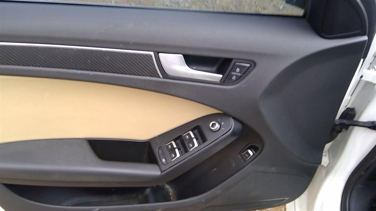 https://f005.backblazeb2.com/file/img-partshotlines-com/Inventory/SW52/Vehicle/20478_02.jpg