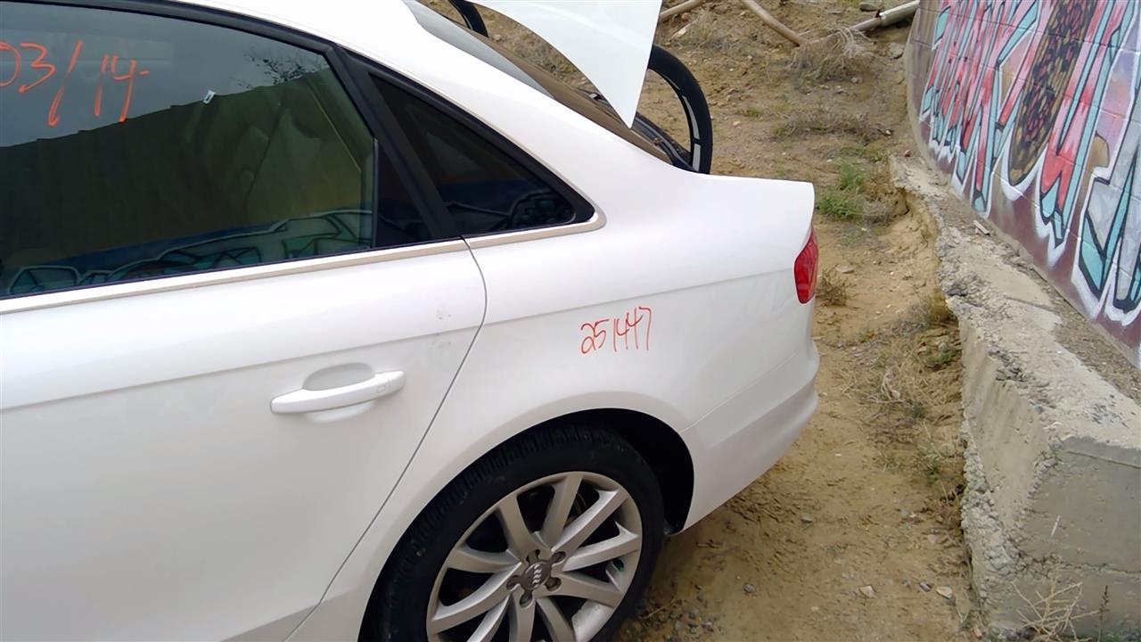 https://f005.backblazeb2.com/file/img-partshotlines-com/Inventory/SW52/Vehicle/20478_12.jpg
