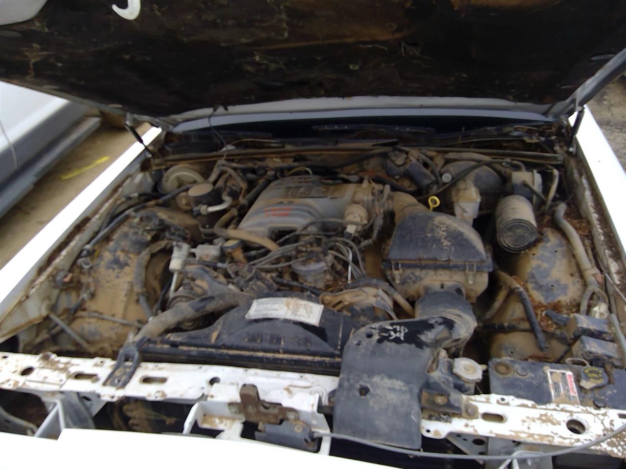 https://f005.backblazeb2.com/file/img-partshotlines-com/Inventory/SW52/Vehicle/20482_04.jpg